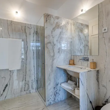 Alado Bed & Breakfast